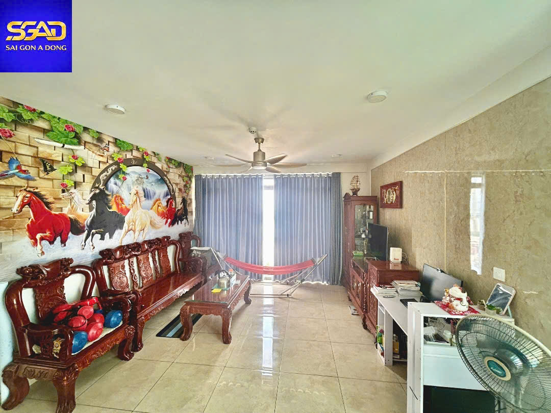 Tranh 3D kết hợp tấm nhựa ốp cho phòng khách